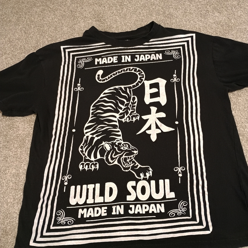 Made In JAPAN Streetwear Shirt